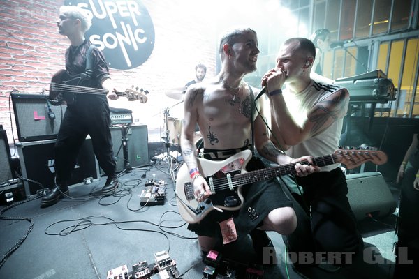 VLURE - 2022-11-19 - PARIS - Supersonic - Hamish Hutcheson - Conor Goldie - Niall Goldie - Alex Pearson - Carlo Kreikaard